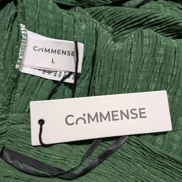 Commense Wide-Leg Pants with Textured Pattern - Picture 6 of 13